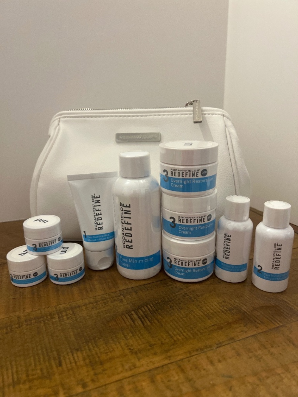 Rowan + Fields  REDEFINE Gift Set with Travel Bag